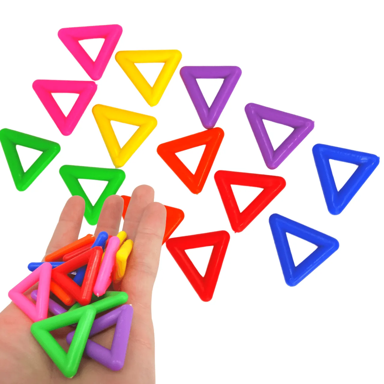 2287 Pk14 Plastic Triangles