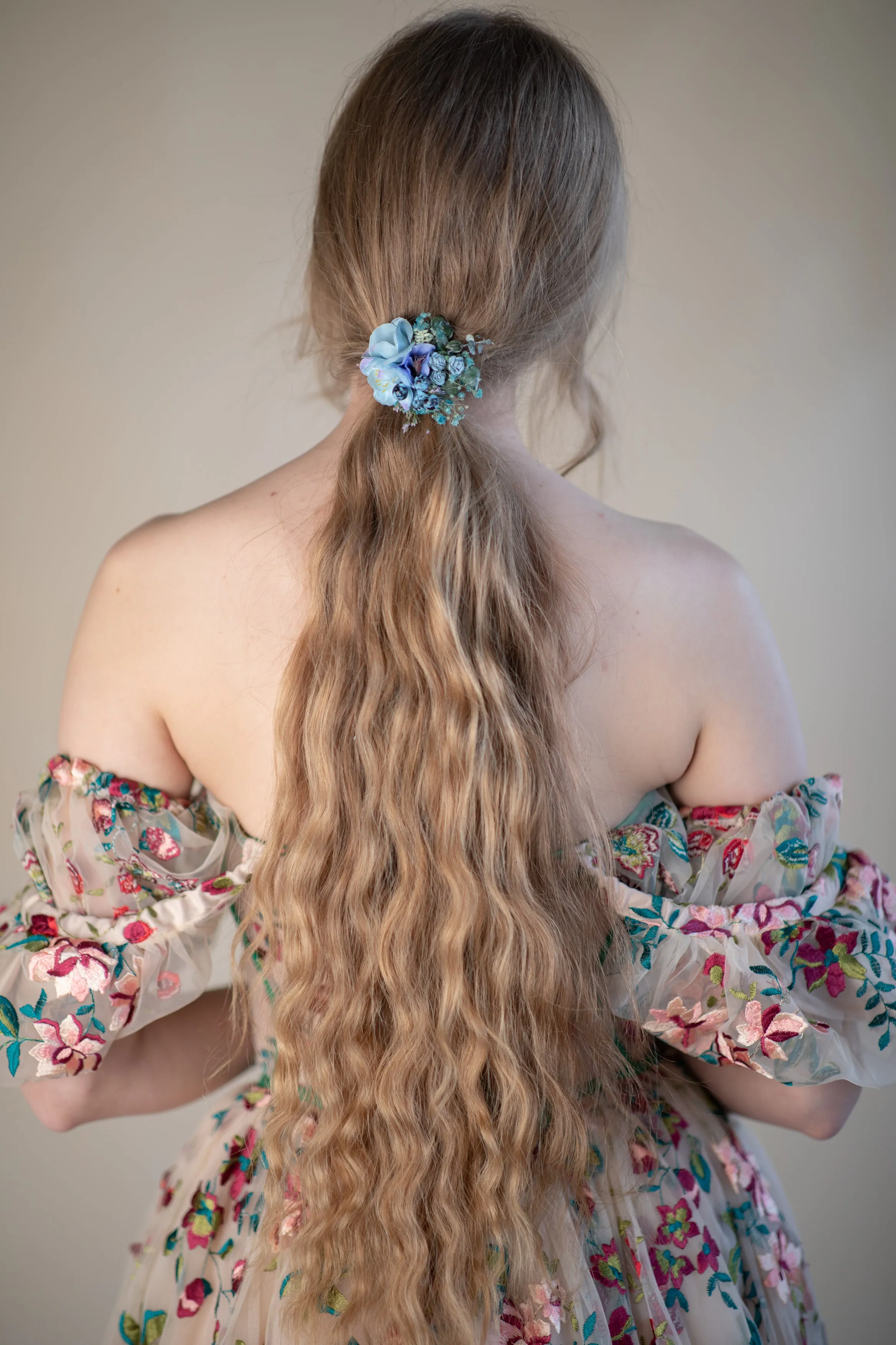 Blue flower hair tie