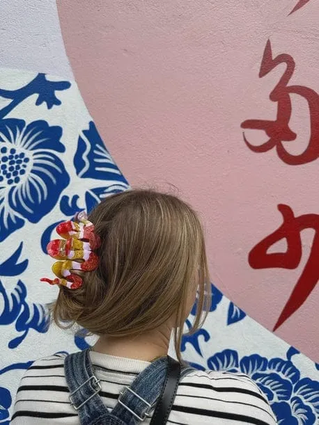 Hand-Painted Snake Claw Hair Clip Pink