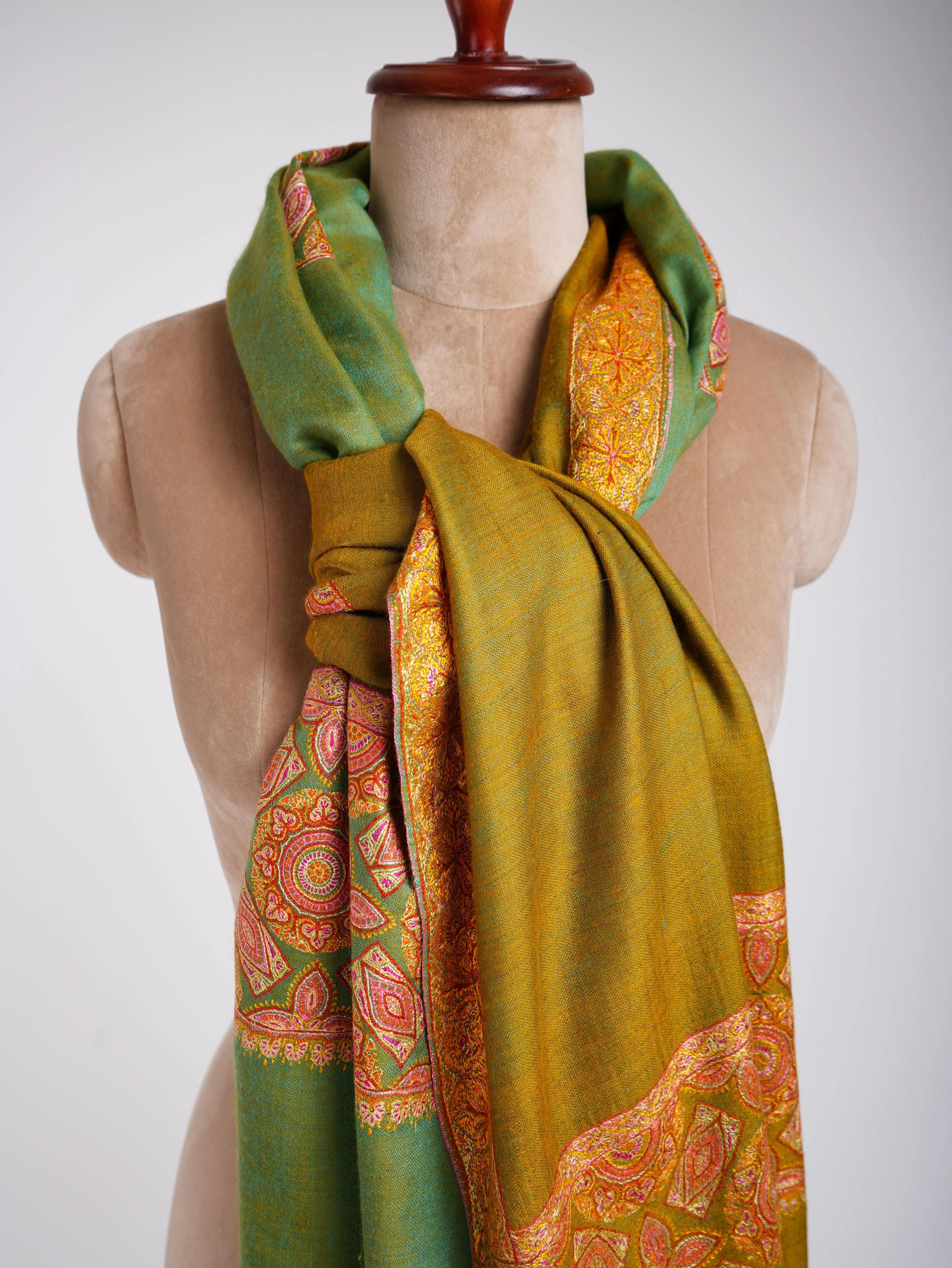 Silk Sozni Dorukha Pashmina Shawl Green